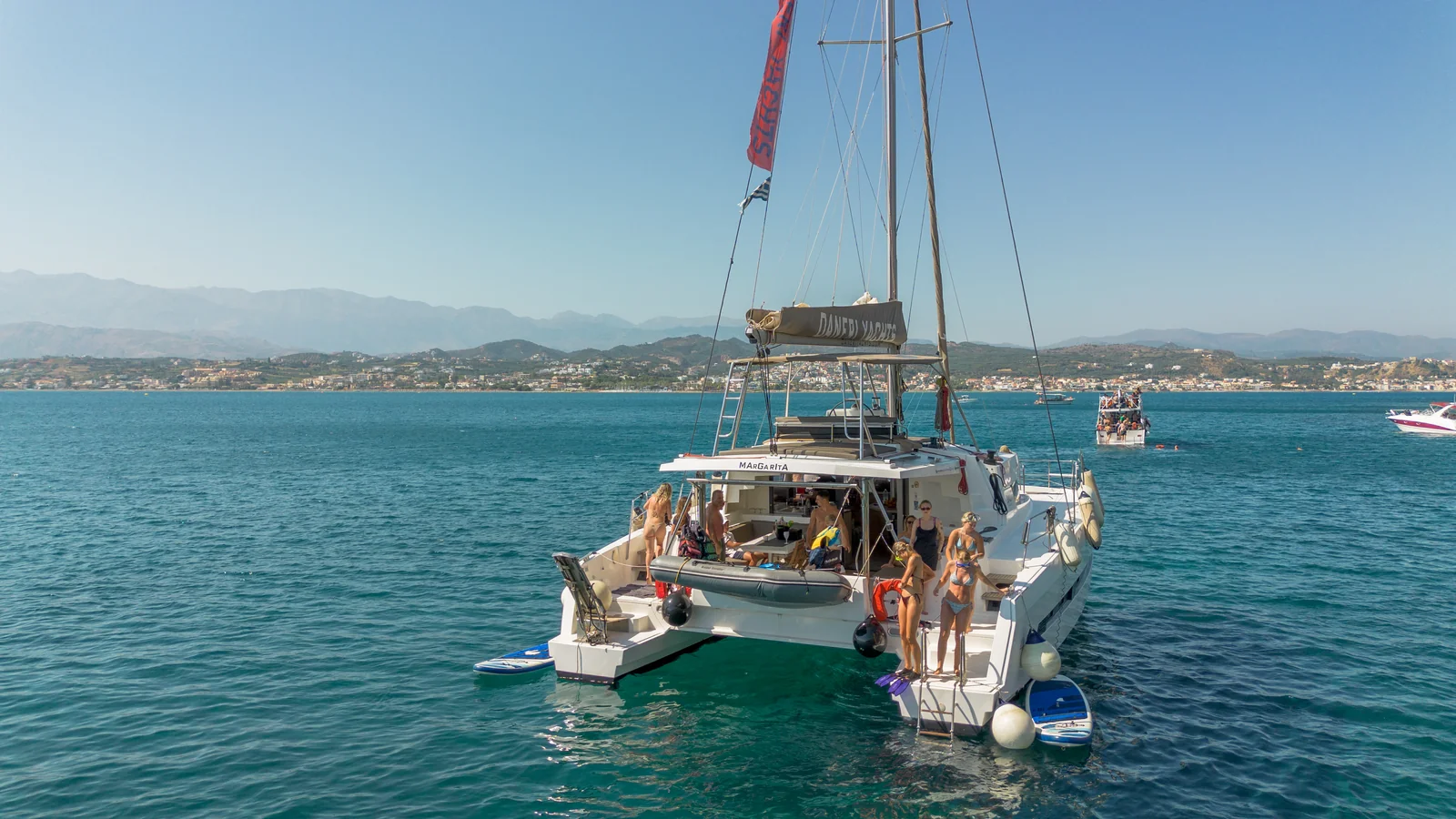 Un día a bordo del catamarán